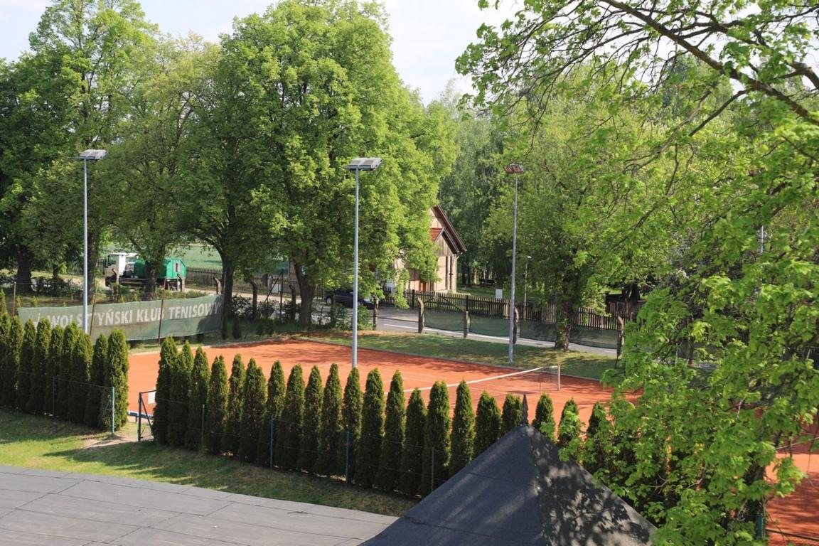 Hotel Sportowy Wolsztyn Exterior photo